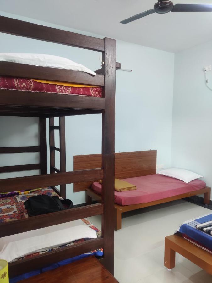 Woodpacker Hostel Auroville Pondicherry ภายนอก รูปภาพ