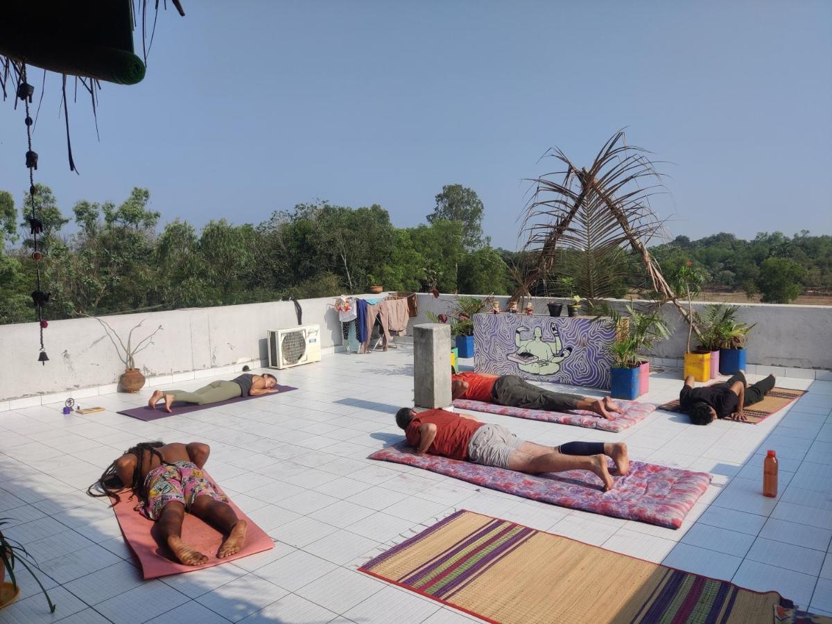 Woodpacker Hostel Auroville Pondicherry ภายนอก รูปภาพ