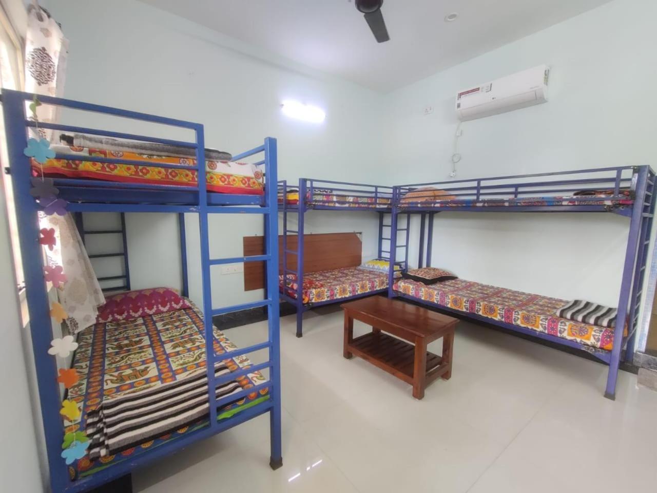 Woodpacker Hostel Auroville Pondicherry ภายนอก รูปภาพ