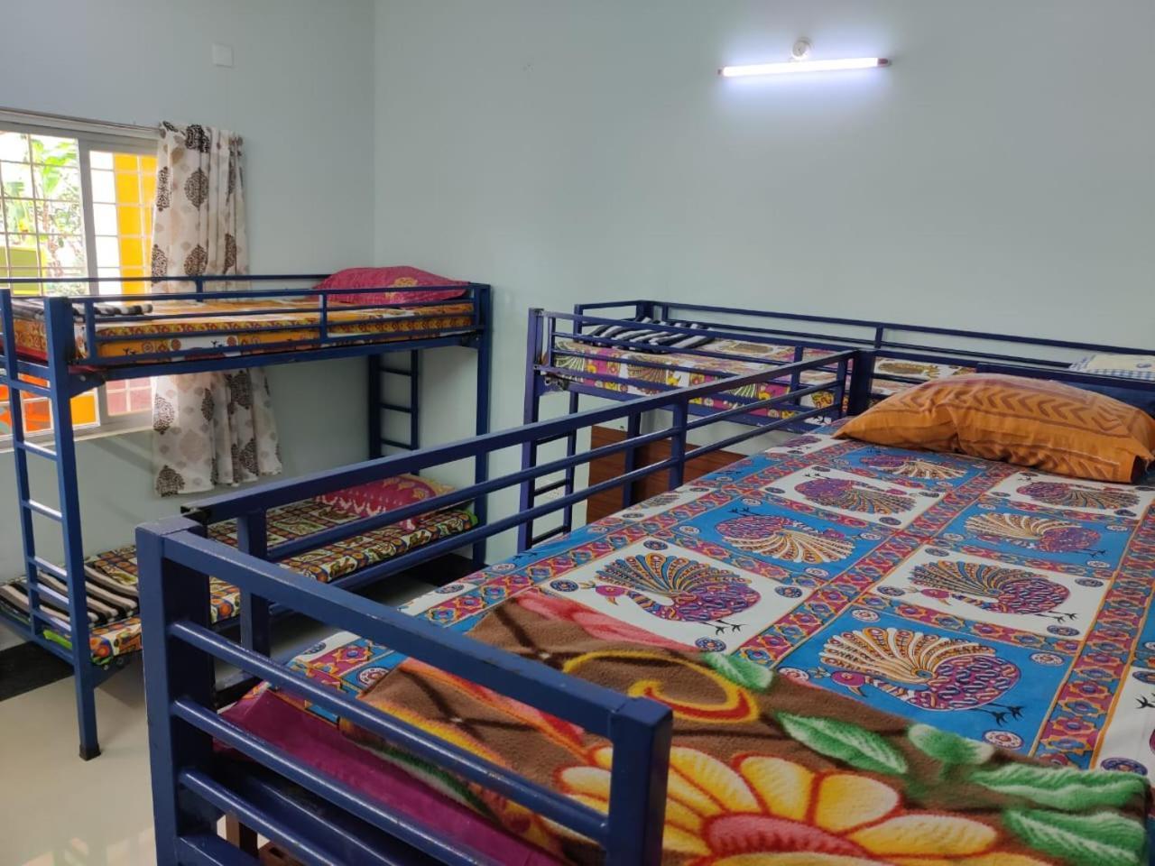 Woodpacker Hostel Auroville Pondicherry ภายนอก รูปภาพ